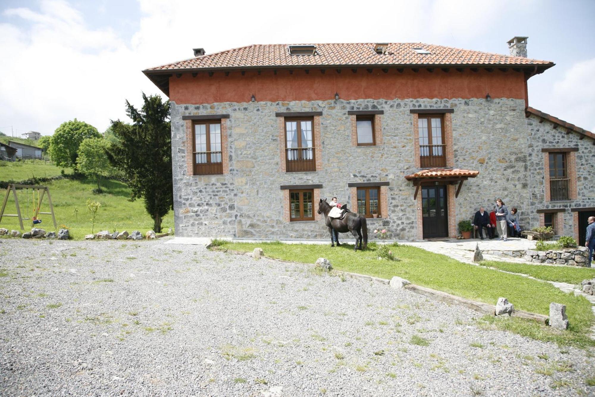Lago  El Conventu Del Asturcon 게스트하우스 외부 사진
